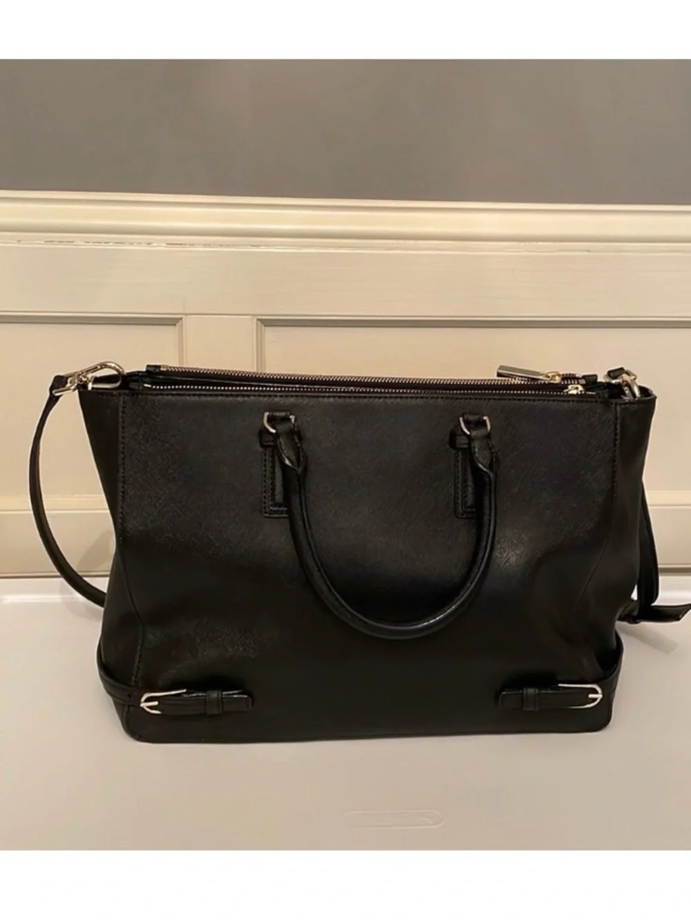 EUC TORY BURCH ROBINSON SAFFIANO LEATHER DOUBLE ZIPPER LARGE CONVERTIBLE XBODY